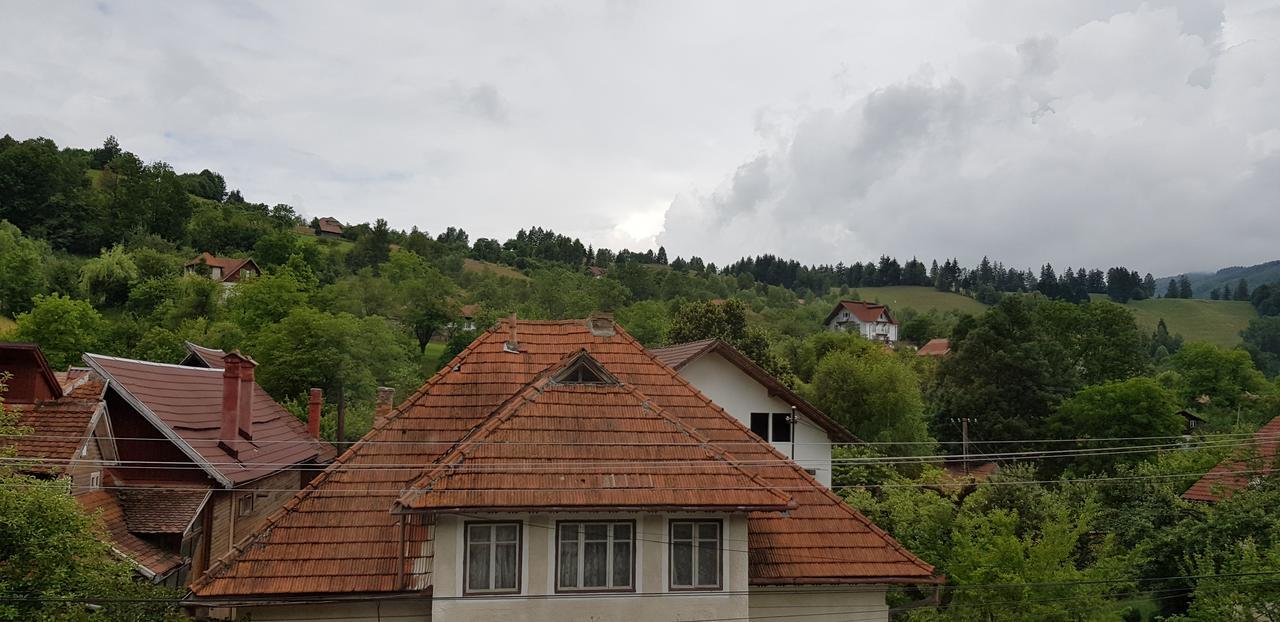 Pensiunea Casa Beatrice Bran Бран Экстерьер фото